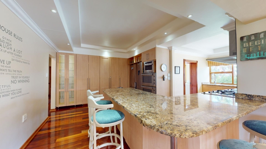 6 Bedroom Property for Sale in Walmer Heights Eastern Cape